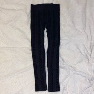 Dark gray leggings, has knit like pattern, thick fabric